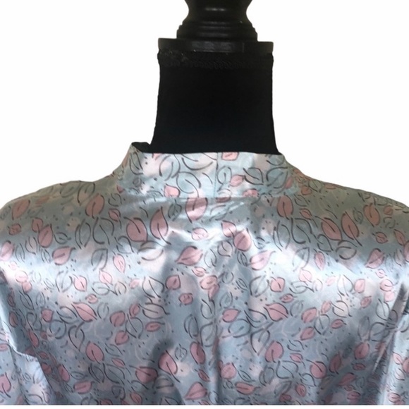 Thalia Sodi intimates satin silky feeling wrap robe kimono size small/medium - Picture 6 of 13